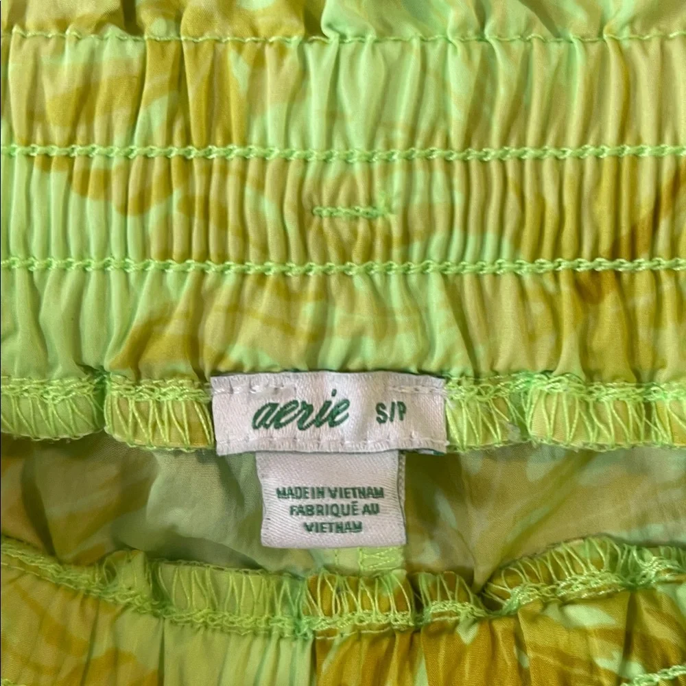 Aerie Drawstring lime green Running Shorts Glowbug‎ Size S